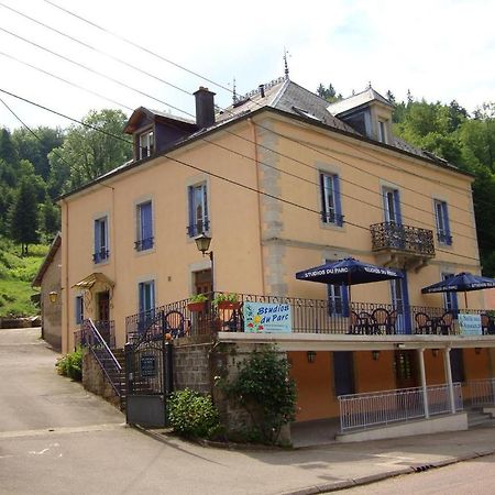 Aux Studios Du Parc Plombières-les-Bains Eksteriør billede